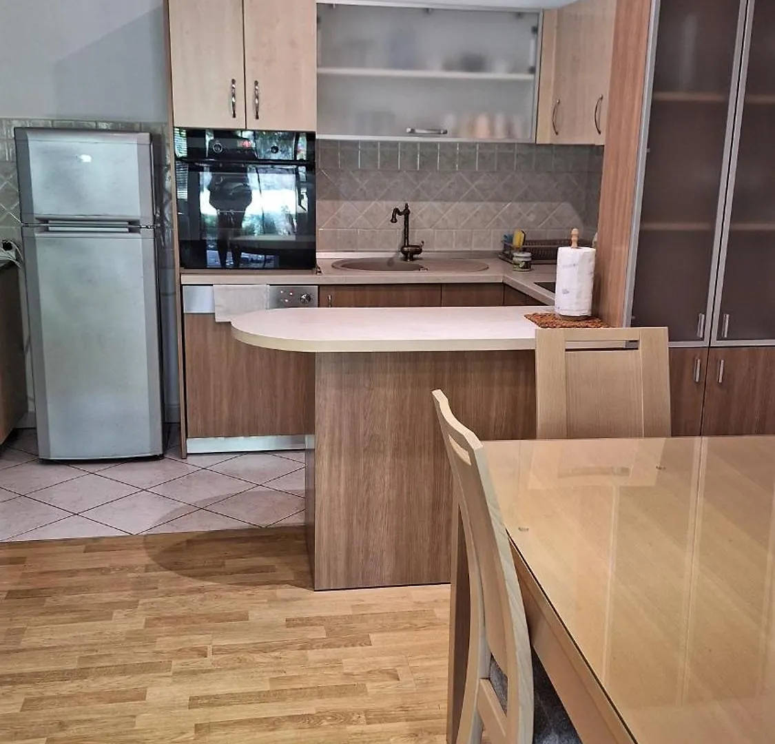 بيت للعطل Apartman Lucia Ražanac